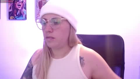 Snapshot of thamarajane1 chatting on 02-13-25, 06:05 online show from 02-13-25, 06:05