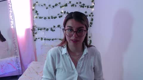 Snapshot of thamarajane1 chatting on 10-02-25, 06:37 online show from 10-02-25, 06:37