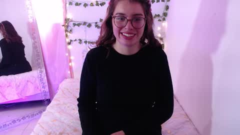 Snapshot of thamarajane1 chatting on 10-03-25, 06:38 online show from 10-03-25, 06:38