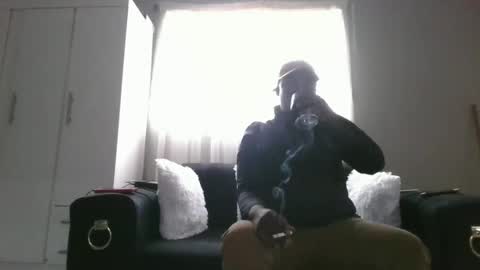 Snapshot of thamtsho1108 chatting on 11-17-25, 01:17 thamtsho1108 online show from 11-17-25, 01:17