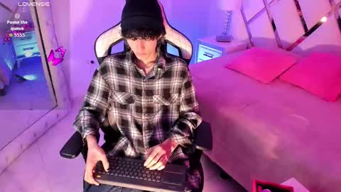 thanier_18 online show from 02-19-26, 07:32