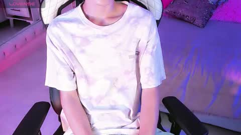 thanier_18 online show from 03-03-26, 08:04