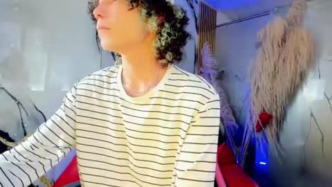 thanier_18 online show from 08-08-26, 07:49