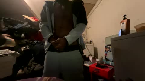 Snapshot of thanxmisterr chatting on 06-26-26, 03:11 thanxmisterr online show from 06-26-26, 03:11