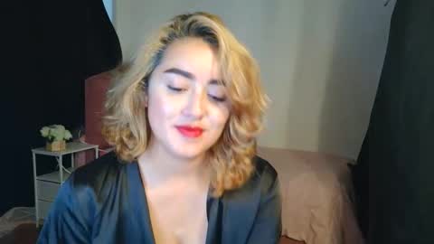   online show from 11-18-25, 04:33