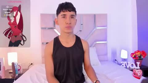 Thayler  online show from 09-15-25, 11:21