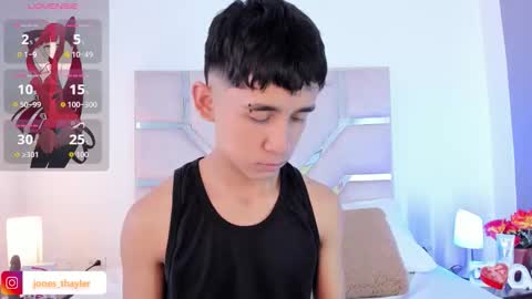 Thayler  online show from 11-29-25, 11:13