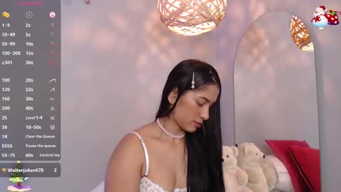 THAYSSA ROSS online show from 12-19-25, 03:08