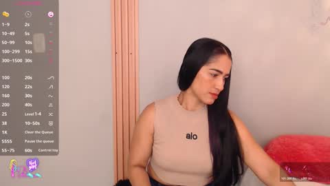 THAYSSA ROSS online show from 02-05-26, 02:43