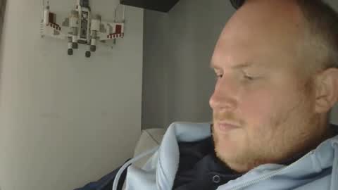 the007146368 online show from 11-17-25, 03:29