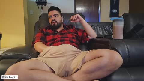 Snapshot of the_alpha_dog_xxx chatting on 12-26-24, 03:10 the_alpha_dog_xxx online show from 12-26-24, 03:10