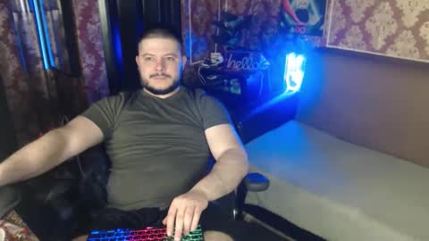 Snapshot of the_avengersgth chatting on 04-19-26, 01:38 thor lord online show from 04-19-26, 01:38