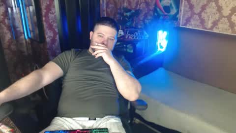 Snapshot of the_avengersgth chatting on 05-07-26, 01:22 thor lord online show from 05-07-26, 01:22