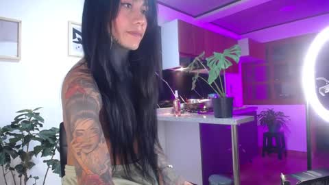 the girl of your dreams online show from 12-25-24, 04:44