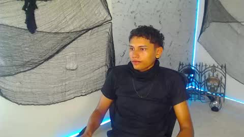 Snapshot of the_crack71 chatting on 10-03-25, 12:13 Sean OPry online show from 10-03-25, 12:13