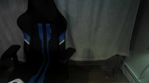 Snapshot of the_dough_nut chatting on 05-29-26, 06:44 The Dough-Nut online show from 05-29-26, 06:44