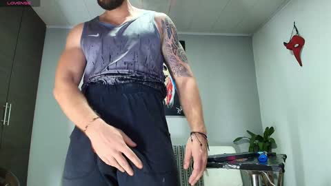 Snapshot of the_golden_boys chatting on 12-06-24, 12:12 SCOTT THEO KAMERON GENDERSON online show from 12-06-24, 12:12