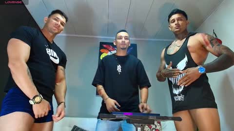 Snapshot of the_golden_boys chatting on 12-07-24, 12:08 SCOTT THEO KAMERON GENDERSON online show from 12-07-24, 12:08