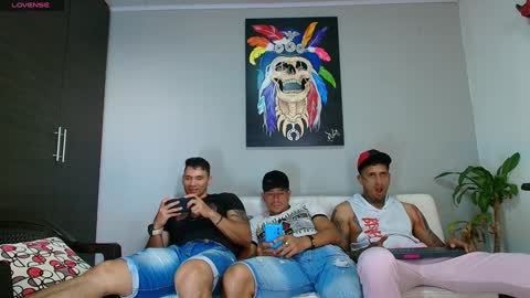 Snapshot of the_golden_boys chatting on 12-10-24, 09:54 SCOTT THEO KAMERON GENDERSON online show from 12-10-24, 09:54