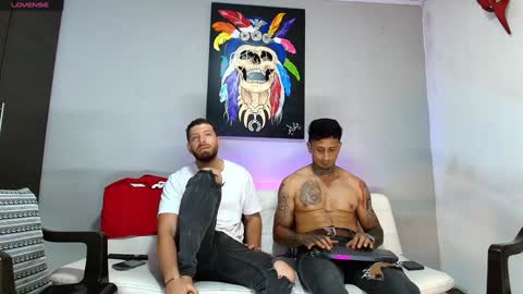 Snapshot of the_golden_boys chatting on 01-20-25, 11:21 SCOTT THEO KAMERON GENDERSON online show from 01-20-25, 11:21