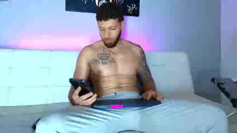 Snapshot of the_golden_boys chatting on 03-06-25, 04:30 SCOTT THEO KAMERON GENDERSON online show from 03-06-25, 04:30