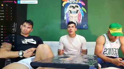 Snapshot of the_golden_boys chatting on 09-09-25, 05:23 SCOTT THEO KAMERON GENDERSON online show from 09-09-25, 05:23