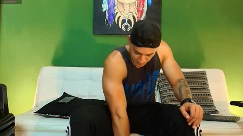 Snapshot of the_golden_boys chatting on 09-19-25, 12:02 SCOTT THEO KAMERON GENDERSON online show from 09-19-25, 12:02