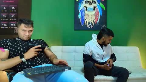 Snapshot of the_golden_boys chatting on 10-22-25, 10:20 SCOTT THEO KAMERON GENDERSON online show from 10-22-25, 10:20