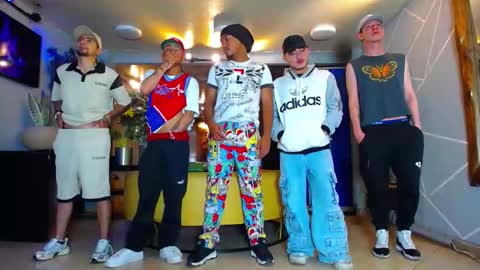 Snapshot of the_goodfellas chatting on 10-05-25, 06:06 the goodfellas online show from 10-05-25, 06:06