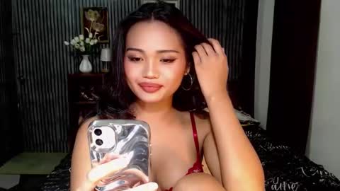 IG Lisa Avery Monroe online show from 03-12-26, 08:53