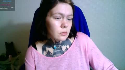 Snapshot of the_ice_owl chatting on 10-21-25, 10:49 the_ice_owl online show from 10-21-25, 10:49