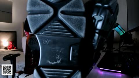 Snapshot of the_inamorata chatting on 11-14-25, 09:13 Goddess Misha online show from 11-14-25, 09:13