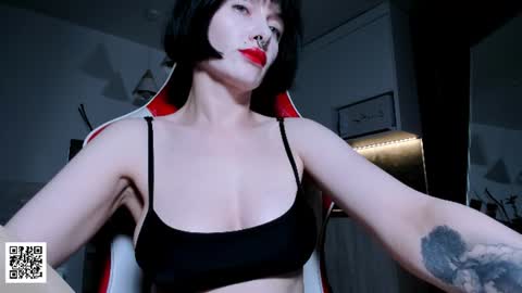 Snapshot of the_inamorata chatting on 06-26-26, 10:03 Goddess Misha online show from 06-26-26, 10:03