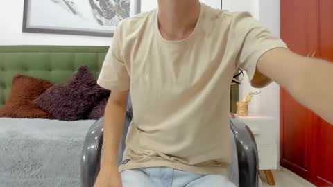 Snapshot of the_mark_king chatting on 02-13-26, 05:20 T H E M A R K K I N G online show from 02-13-26, 05:20