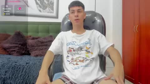 Snapshot of the_mark_king chatting on 03-03-26, 05:30 T H E M A R K K I N G online show from 03-03-26, 05:30