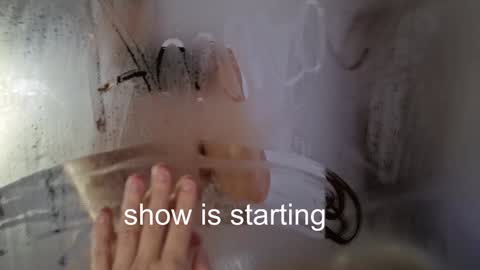 Snapshot of the_pussy_boulevard chatting on 11-26-25, 09:27 Anna online show from 11-26-25, 09:27