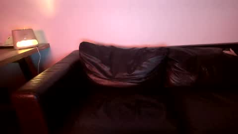 Jade online show from 06-26-26, 10:25