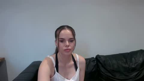 Jade online show from 07-20-26, 07:05