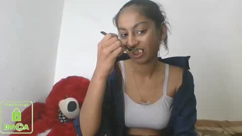 Snapshot of the_right_girl chatting on 01-09-25, 11:14 Suzan Sexy online show from 01-09-25, 11:14