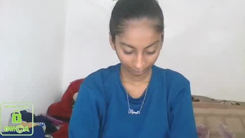 Snapshot of the_right_girl chatting on 01-26-25, 08:14 Suzan Sexy online show from 01-26-25, 08:14