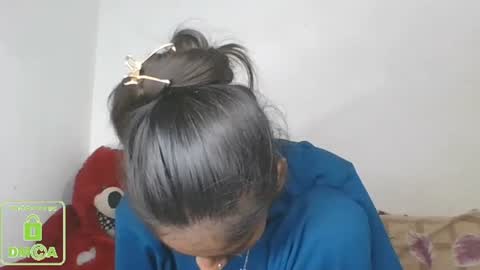 Snapshot of the_right_girl chatting on 02-04-25, 05:53 Suzan Sexy online show from 02-04-25, 05:53
