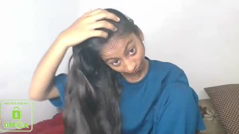 Snapshot of the_right_girl chatting on 02-08-25, 04:14 Suzan Sexy online show from 02-08-25, 04:14