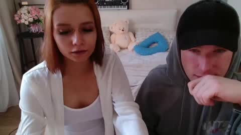 the_slutty_fox online show from 04-17-26, 07:44