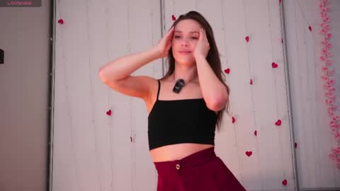 My name is Cynthia and Im very happy to see you in my sweet room  online show from 05-18-26, 03:02