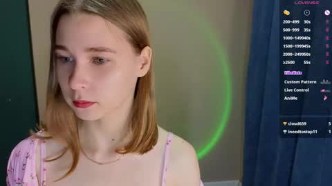 Snapshot of the_vickky chatting on 02-19-26, 06:37 Vicky online show from 02-19-26, 06:37