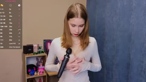Vicky online show from 05-04-26, 03:52