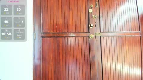 walkers online show from 10-21-25, 04:41