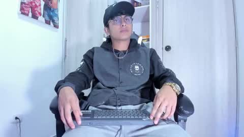 Danny online show from 10-04-25, 03:37