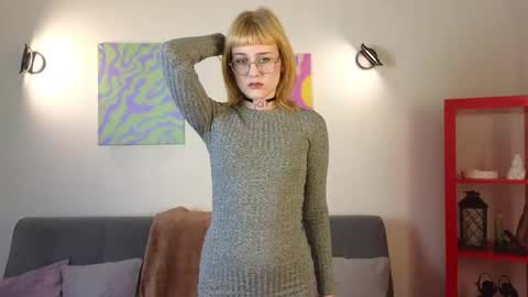 thea_quill online show from 05-16-26, 06:07