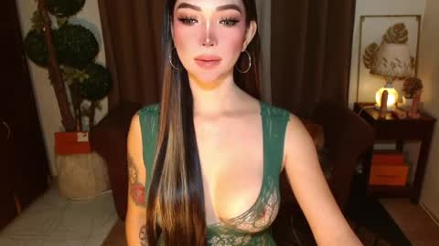 thea_whong online show from 03-25-26, 02:50